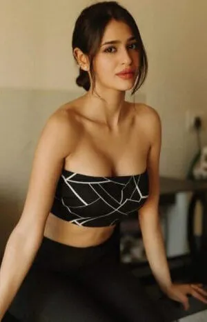 model call girls in Kamla Nagar